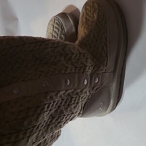 Women's Skechers Winter Lined Boots